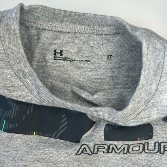 Under Armour Toddler Boys T-Shirts (Lot of 2) - Picture 3 of 11